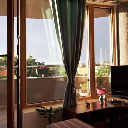 Melinaki Apartamento Ni Exterior foto