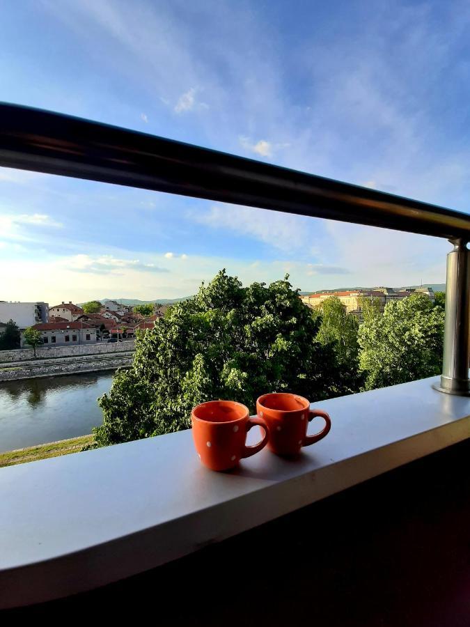 Melinaki Apartamento Ni Exterior foto