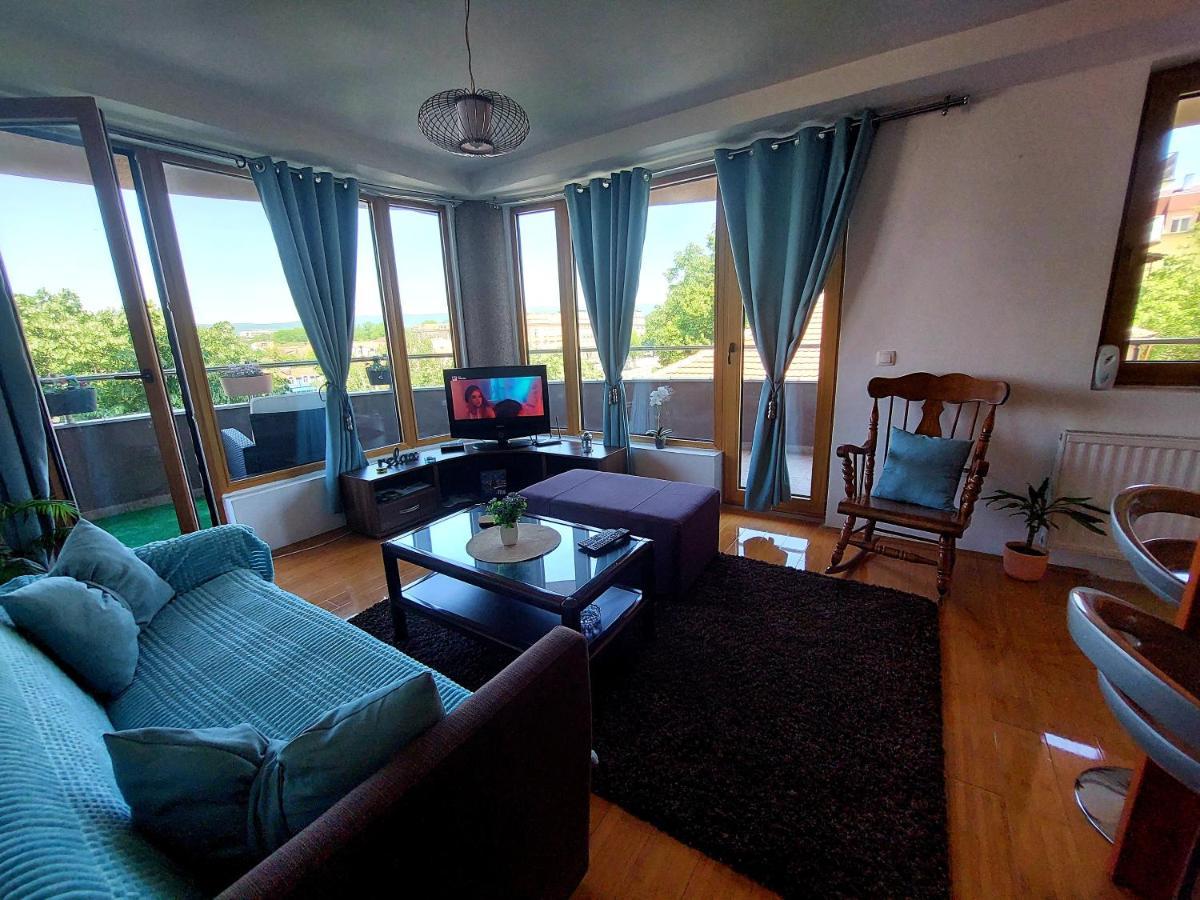 Melinaki Apartamento Ni Exterior foto